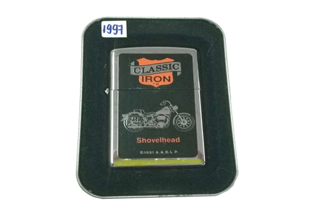 Zippo Classic Iron hinh Motor Shovelhead doi XIII (1997) ntz222